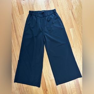 Theory flows wide leg pants in black